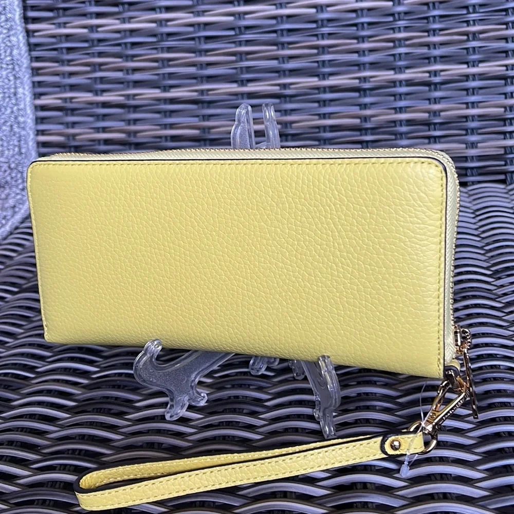 Michael Kors Jet Set Travel Large Travel CONTINENTAL  Sunshine